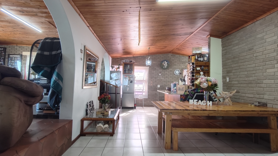 4 Bedroom Property for Sale in Dana Bay Western Cape